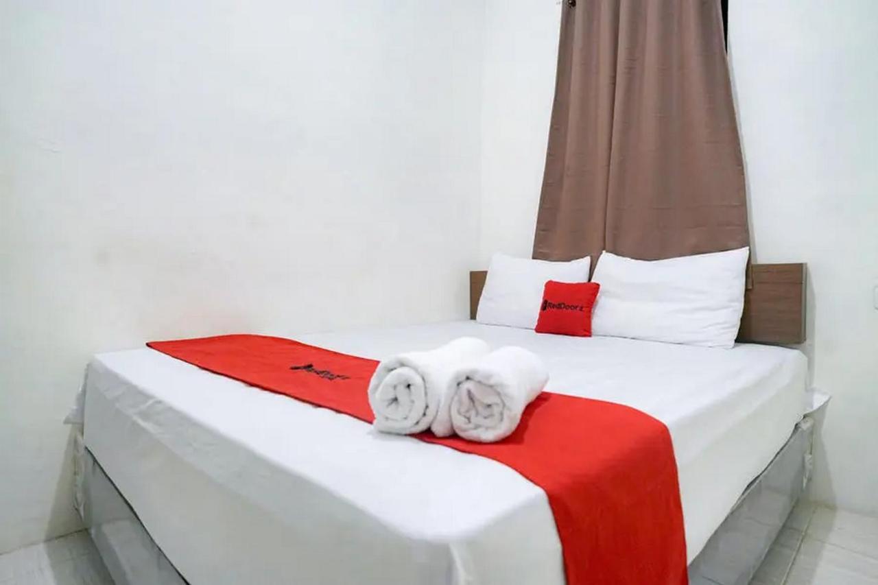 Reddoorz Near Ekowisata Mangrove Belawan Hotel ภายนอก รูปภาพ