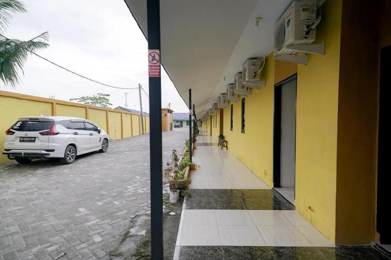 Reddoorz Near Ekowisata Mangrove Belawan Hotel ภายนอก รูปภาพ