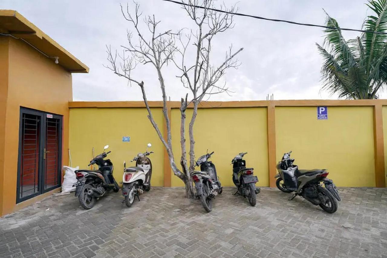 Reddoorz Near Ekowisata Mangrove Belawan Hotel ภายนอก รูปภาพ